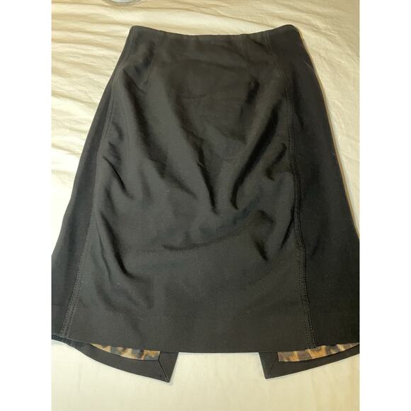 Express Women's Skirt Size 6 with A Chettah Print Lining - Picture 1 of 7